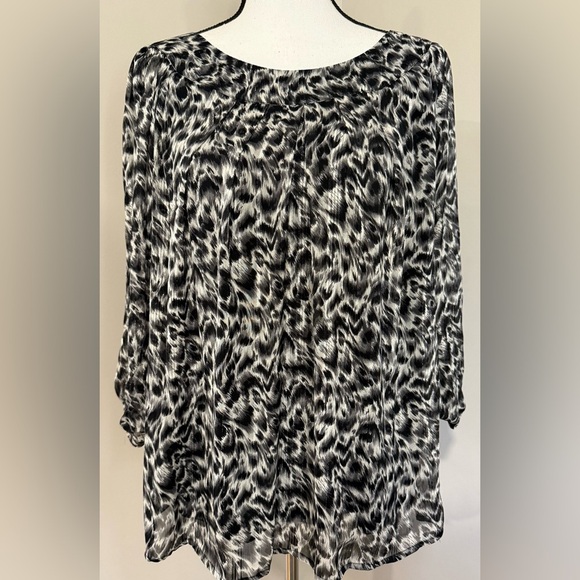 Rebecca Malone Animal Print 3/4 Sleeve Blouse - Picture 1 of 8